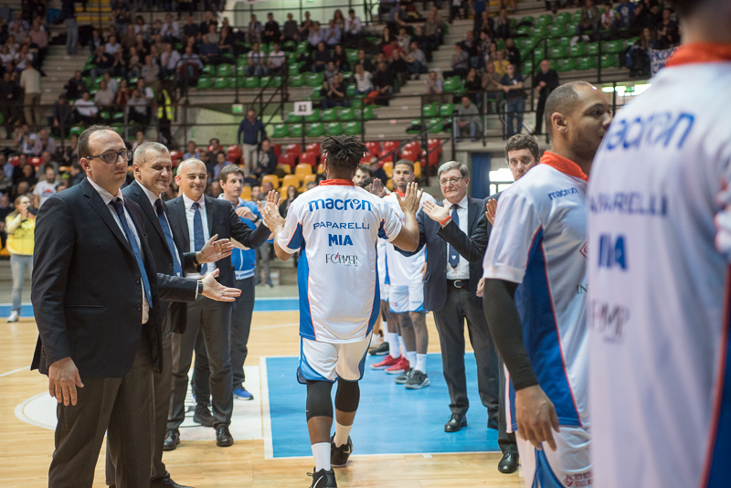 basket cantù-torino (1)