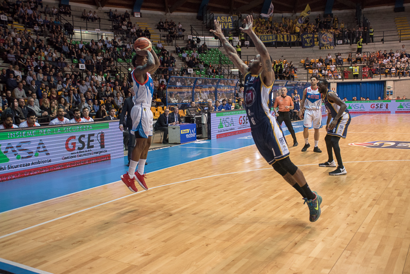 basket cantù-torino (3)