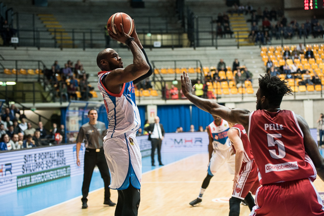 basket cantù-varese (3) thomas