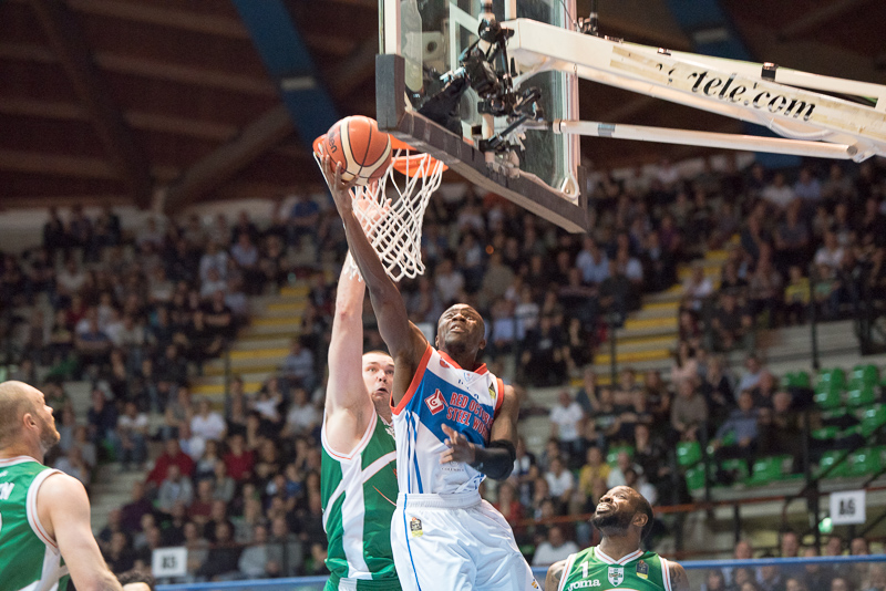 Cantù-Avellino (16) burns