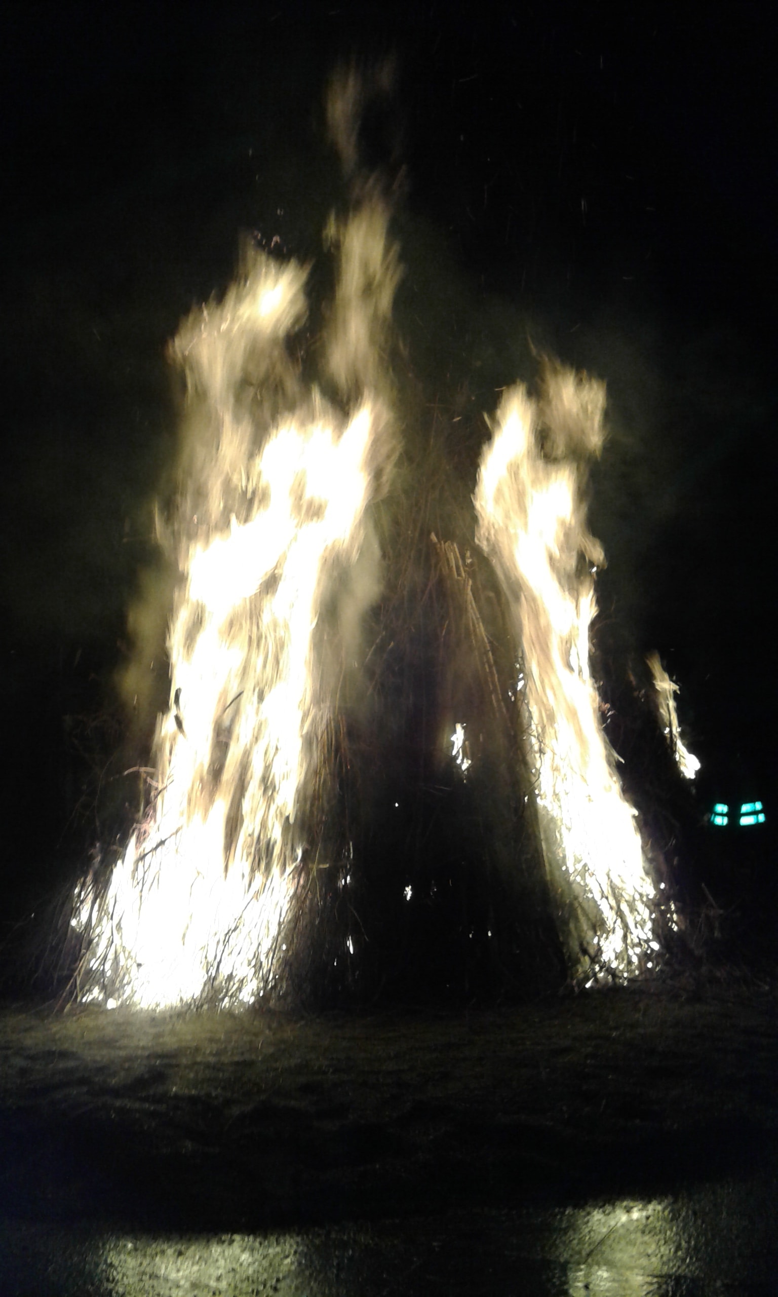 giubiana-fuoco verticale-min