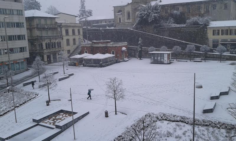 piazza garibaldi.jpg2