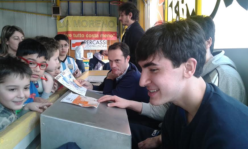 pallacanestro cantù cermenate.jpg2