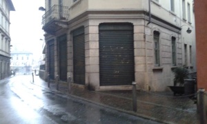 NEGOZIOCHIUSO2