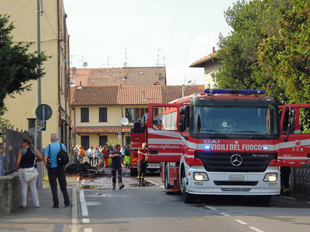 incendio via stoppani mariano 2