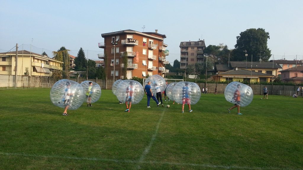 bubble football vighi oratorio
