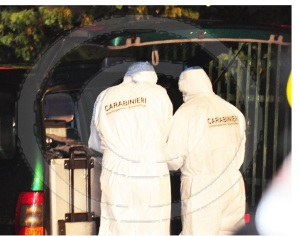 OMICIDIO Carugo CC TUTA BIANCA