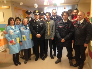 CARABINIERI IN PEDIATRIA