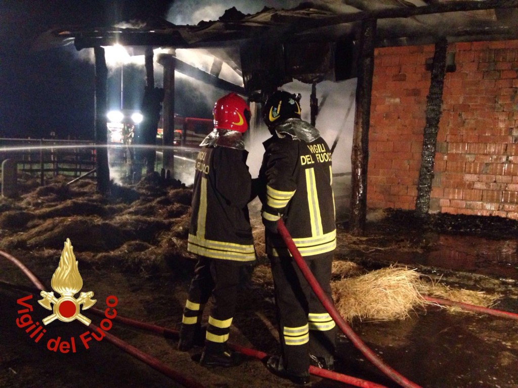 incendio solzago cascina 1