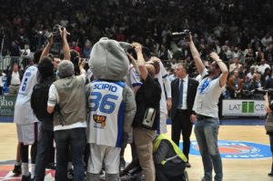 Cantù Varese 10