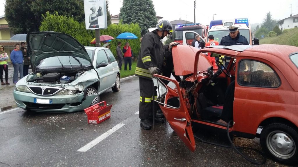 incidente olgiate comasco via tarchini
