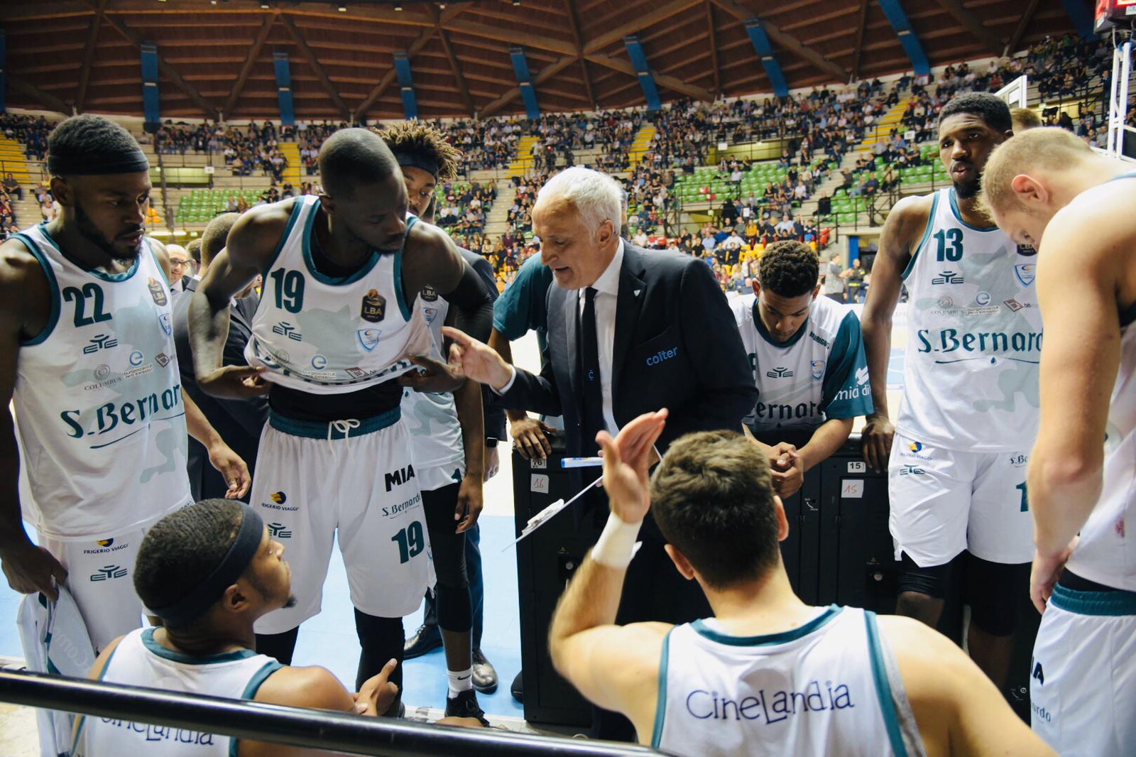 http://www.canturino.com/wp-content/uploads/2019/10/BASKET-CANTU-TRENTO-TIME-OUT-PANCHINA2.jpg