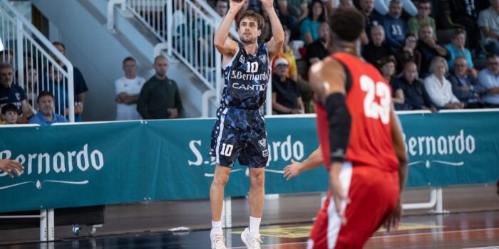 BASKET – Riparte daTrento l’avventura dell’Acqua S.Bernardo Cantù in Serie A