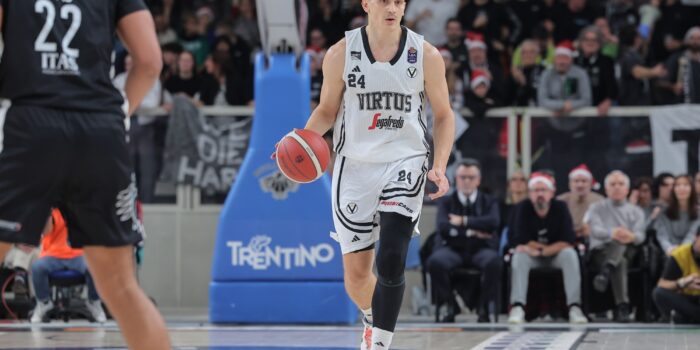 BASKET – Cantù ingaggia l’ala ex Virtus Andrejs Gražulis