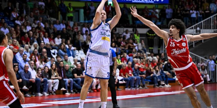 BASKET – Cantù perde a Trieste 92-72, coach Vitucci: “Sofferto il ritmo”